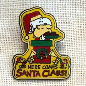 Vintage Peanuts Snoopy Collectible Enamel Lapel Pin Christmas 1.5"